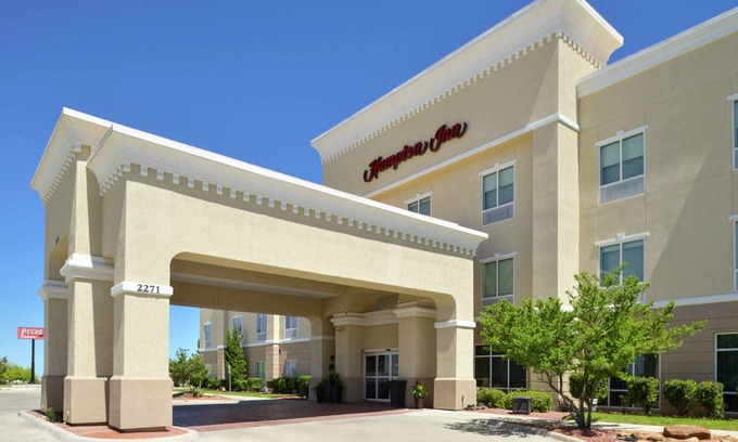 Fort Stockton Hotel | Hampton Inn Fort Stockton