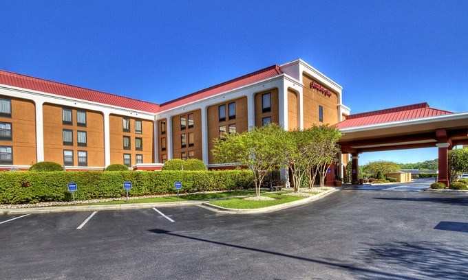 Goldsboro Hotel | Hampton Inn Goldsboro