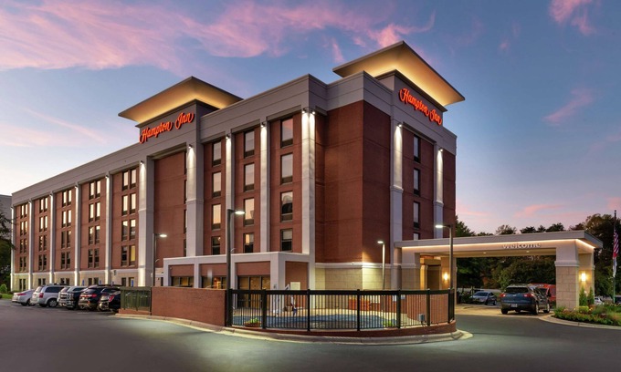 Greensboro Hotel | Hampton Inn Greensboro-Airport