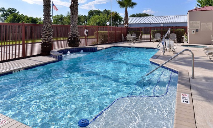 Deer Park Hotel | Hampton Inn Houston Deer Park Ship Area