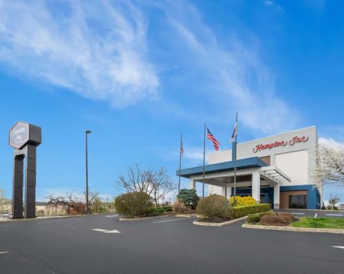 Lancaster Hotel | Hampton Inn Lancaster