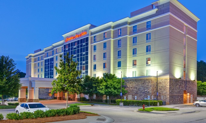Crabtree Hotel | Hampton Inn & Suites Crabtree