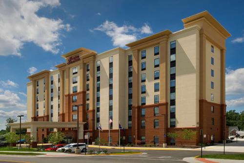 Falls Church Hotel | Hampton Inn & Suites Falls Church