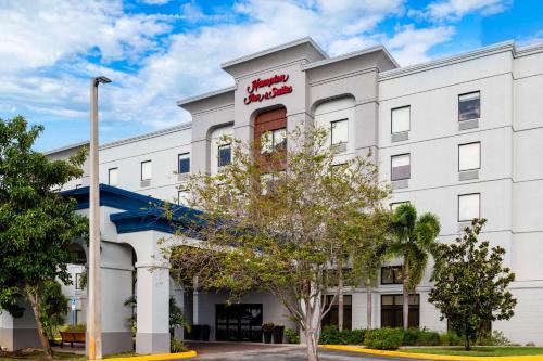 Tamarac Hotel | Hampton Inn & Suites Ft. Lauderdale/West-Sawgrass/Tamarac, FL