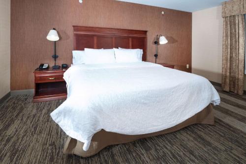 Greensburg Hotel | Hampton Inn & Suites Greensburg