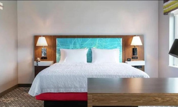 Howell Hotel | Hampton Inn & Suites Howell