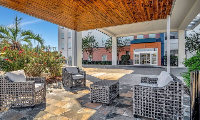 Lufkin Hotel | Hampton Inn & Suites Lufkin, TX