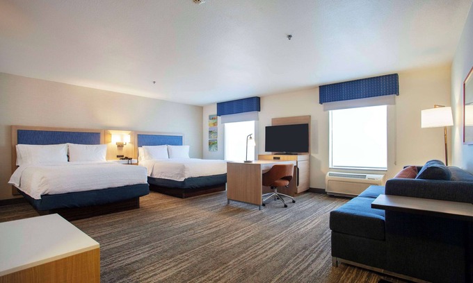 Mountain Home Hotel | Hampton Inn & Suites Mountain Home