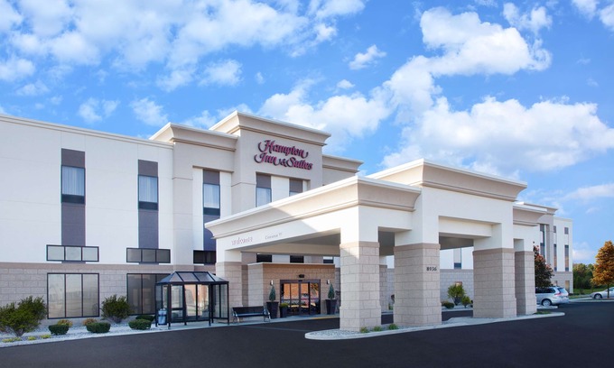 Munster Hotel | Hampton Inn & Suites Munster