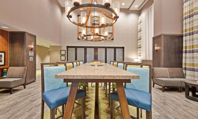Wendel Hotel | Hampton Inn & Suites North Huntingdon-Irwin