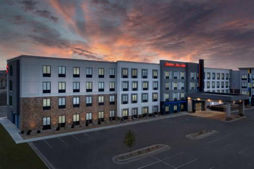 Rapid City Hotel | Hampton Inn & Suites Rapid City Rushmore, SD