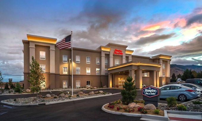 Northwest Reno Hotel | Hampton Inn & Suites Reno West