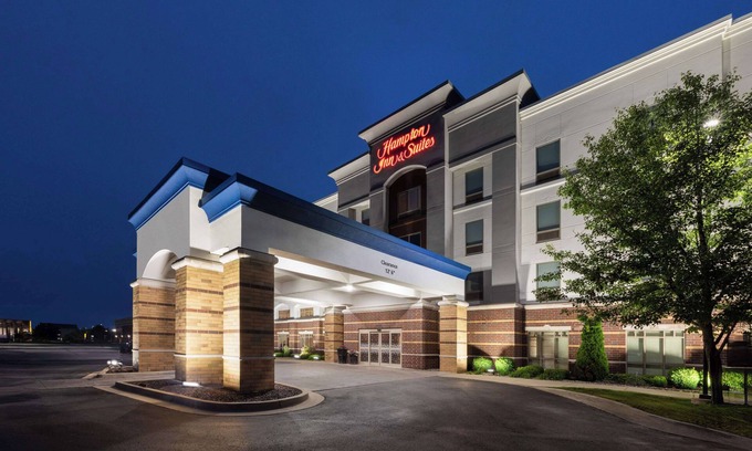 Saginaw Hotel | Hampton Inn & Suites Saginaw
