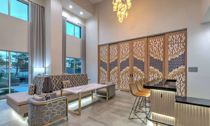 Shenandoah Hotel | Hampton Inn & Suites Shenandoah The Woodlands, Tx