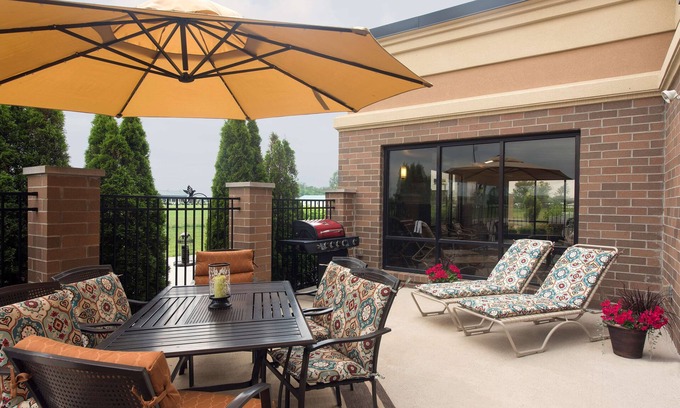 Crawfordsville Hotel | Hampton Inn & Suites Crawfordsville
