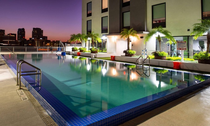 Channel District Hotel | Hampton Inn Tampa Downtown Channel District