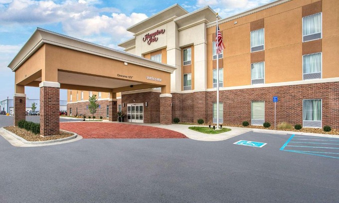 Vincennes Hotel | Hampton Inn Vincennes