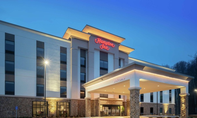 Weston Hotel | Hampton Inn Weston