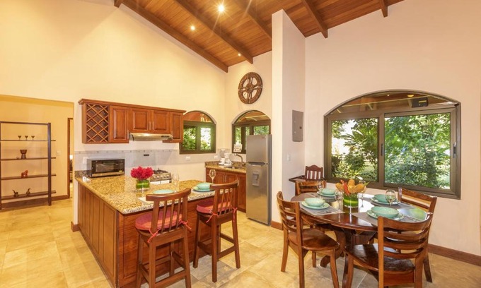 Bijagua Cabin | "Hana's Celeste Retreat" Large Modern Villa Sleeps 6 on 20 Acres of Nature!