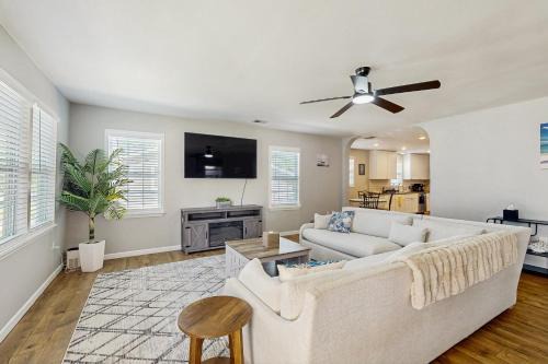Hanahan House | Hanahan Hideaway