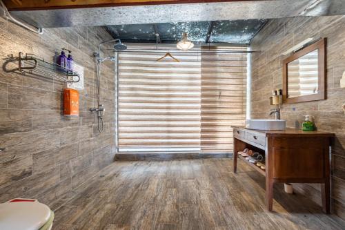 Shuhe Old Town House | Hanamixueshan Garden Inn