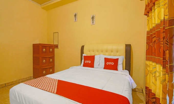 Padang Hotel | Handira Homestay Syariah Padang RedPartner