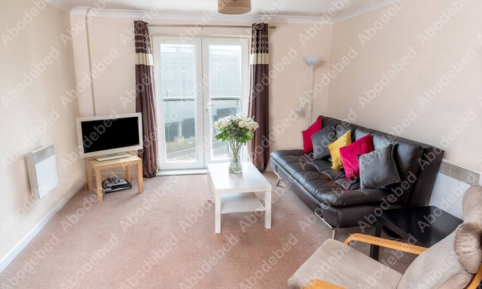 Hemel Hempstead Apartment | Handleys Ct, Apt 15-1 Deluxe Rooms