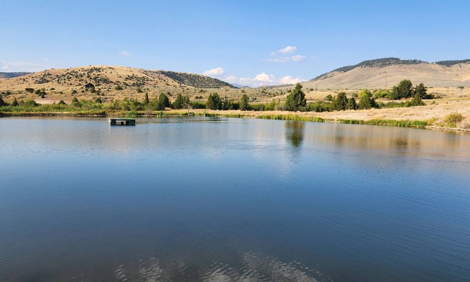 Alder Cabin | Hangman’s Guest Ranch - Tanager Cabin. Entire cabin by historic Virginia City