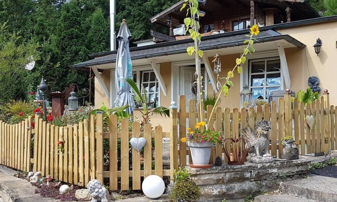 Odernheim am Glan Apartment | Hankir apartment rental - Cottage, shower, toilet, sauna