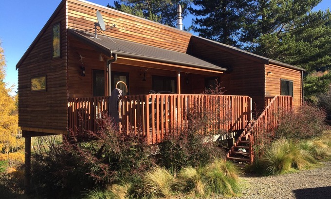 Hanmer Springs House | Hanmer Tree House - unique location on forest edge