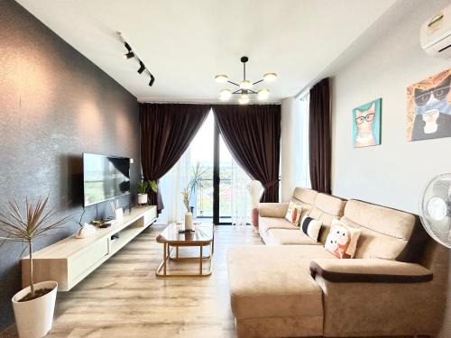 Sibu Apartment | Hanns7Paxs Pool KingBed WiFi WasherDryer Comfort Stay 6