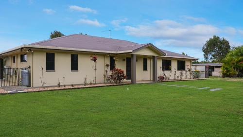 Sarina House | Hans Christian - A family acreage escape