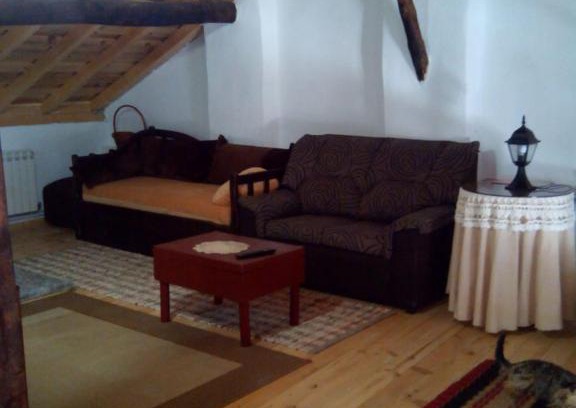 Pedrosa del Rey House | Hansel y Gretel