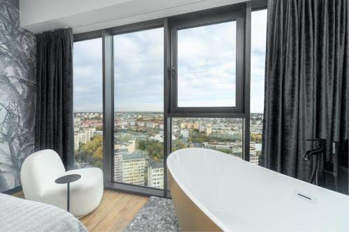 West Pomeranian Voivodeship Apartment | Hanza Tower Skyline Bath Suite 24 Pool & Jacussi & Sauna