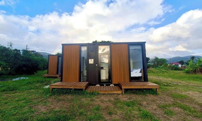 Manzhou Cabin | Happy Farmer House 2 by Tiny Away (快樂農家之家2)