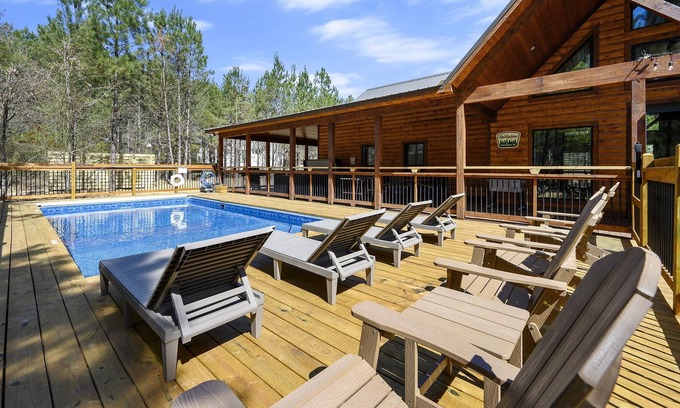Broken Bow Cabin | Happy Go Lucky Luxury Cabin-Brand New with Heated POOL, HOT TUB & Dog Friendly