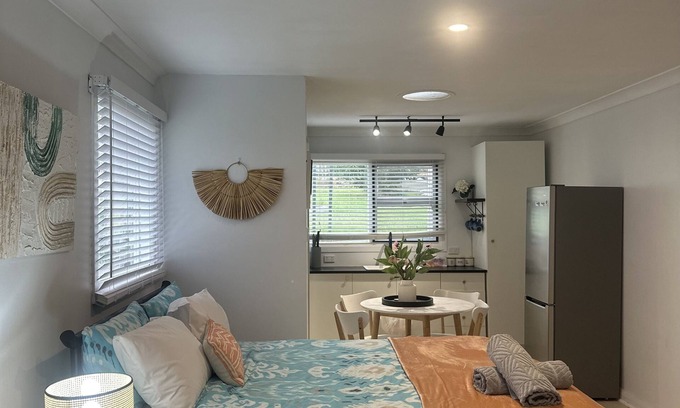 Mayfield West Apartment | Happy Guest house in Newcastle
