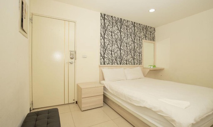 Xitun District Apartment | Happy House
