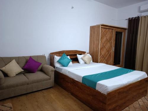 Viman Nagar Apartment | Happy Stay Service Apartment