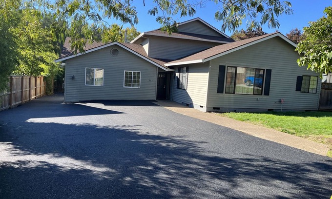 Happy Valley House | Happy valley beautiful family house