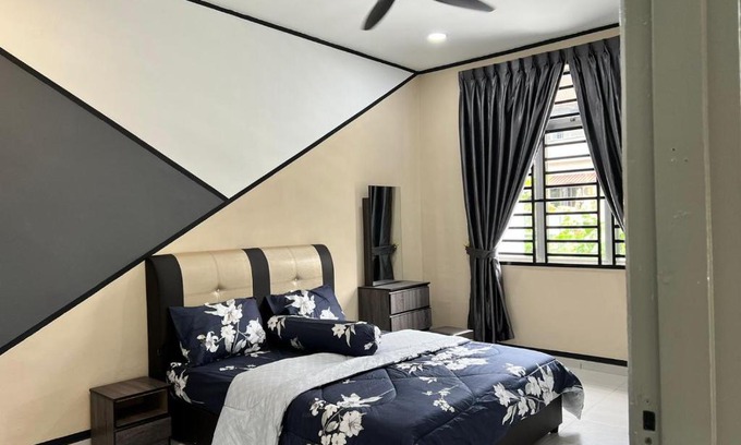 Ulu Tiram House | Happy Valley Homestay