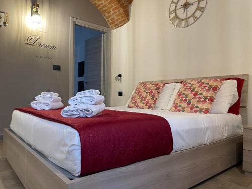 Rivarolo Canavese Apartment | HappyHome Bilocale centro storico Rivarolo Canavese