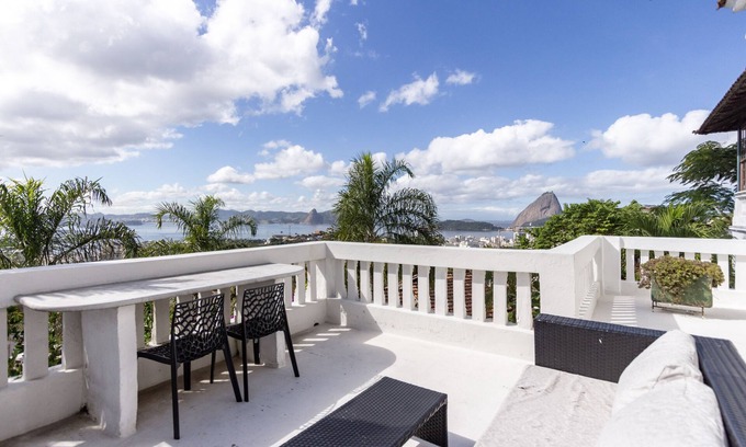 Santa Teresa Villa | Harbourside Villa, US250 day, ENTIRE house, SPECTACULAR SEA views, BBQ, STARLINK