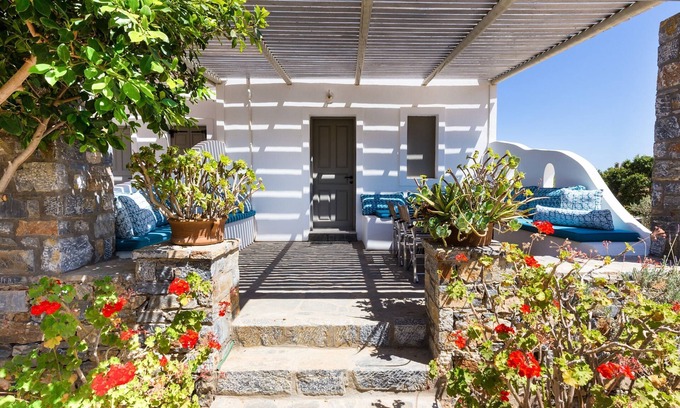 Schoinousa House | Harama Hotel - Studio with Ocean view