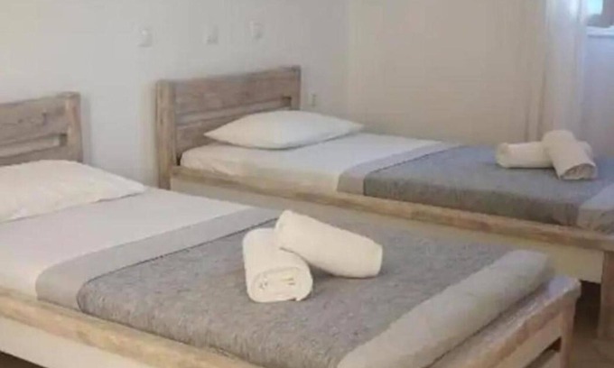 Schoinousa House | Harama Hotel - Superior twin room with garden view