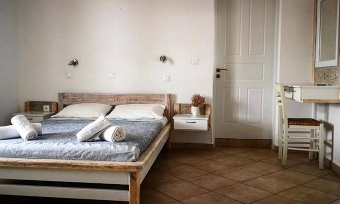 Schoinousa House | Harama Hotel - Triple room with sea view