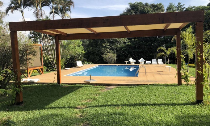 Itu House | Haras with generous leisure area, farm animals and complete infrastructure.