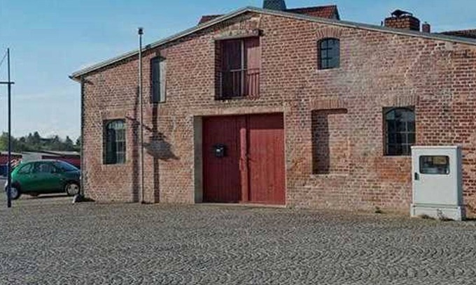 Wolgast Apartment | Harbor Barn Vacation Rental - Barn