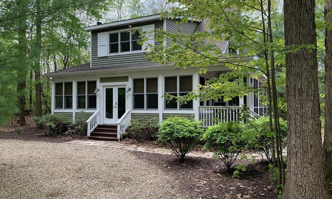 New Buffalo House | Harbor Dunes Cottage Retreat - Community Pool