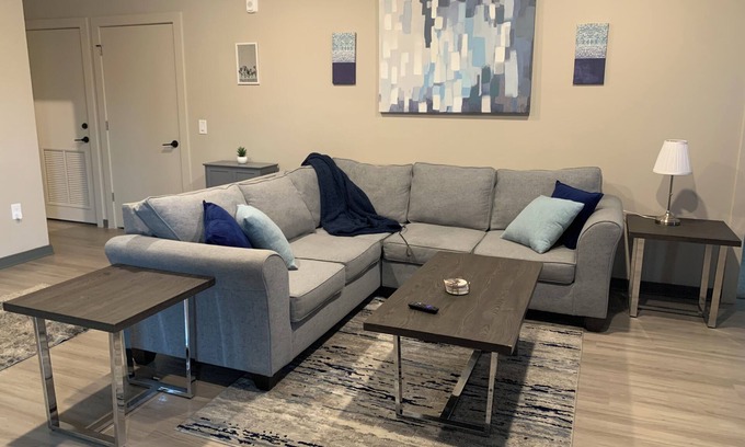 Uptown Apartment | Harbor Haven: 2 miles from Fedex Forum